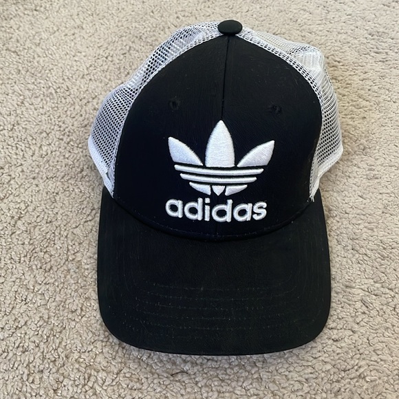 Adidas PRE-CURVED TRUCKER HAT - Picture 2 of 7
